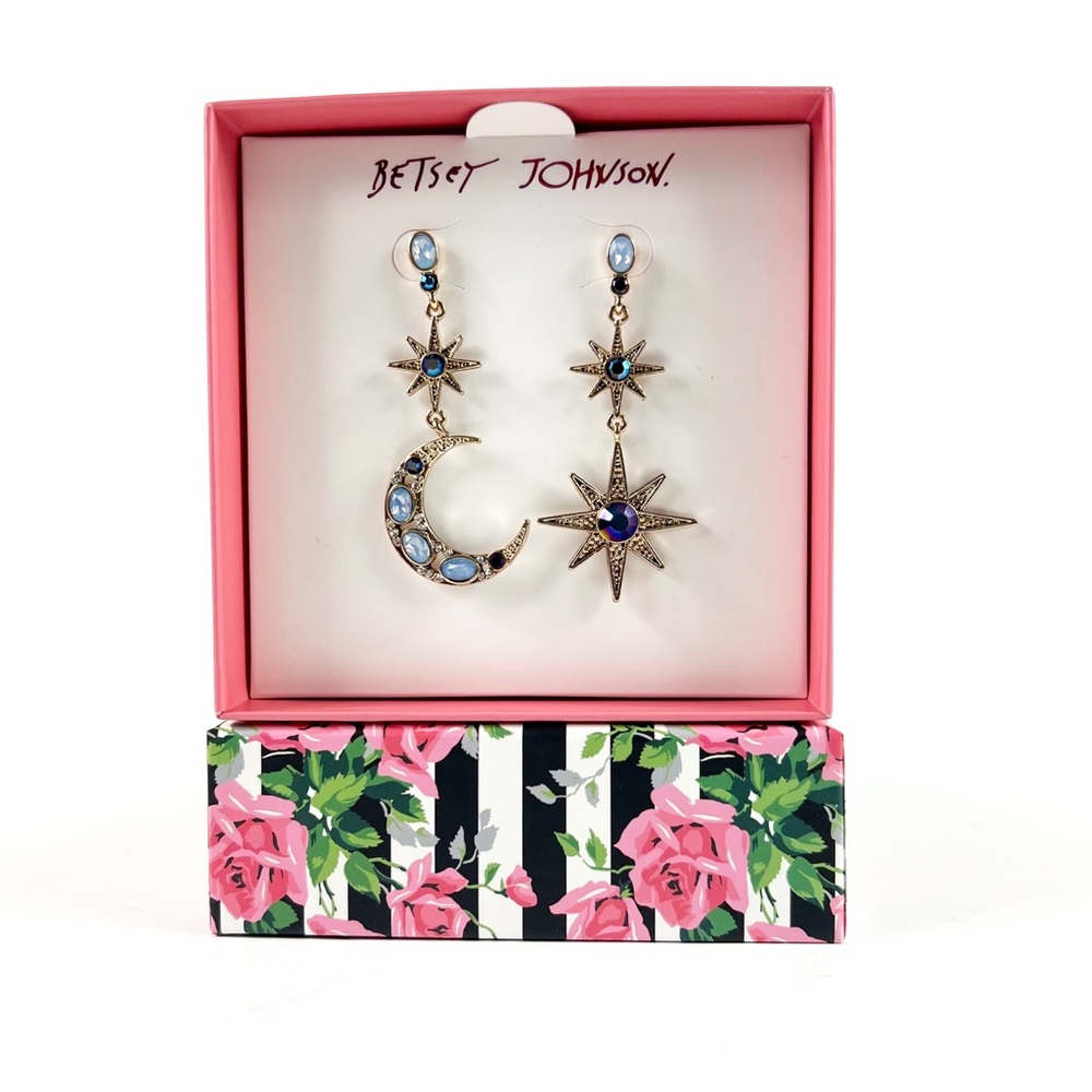 Betsey Johnson Celestial Star and Moon Mismatch Earrings NEW - Picture 6 of 6
